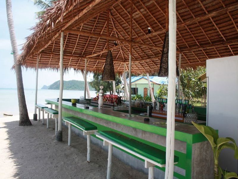 Lime N Soda Beachfront Resort Тонгсала Екстериор снимка